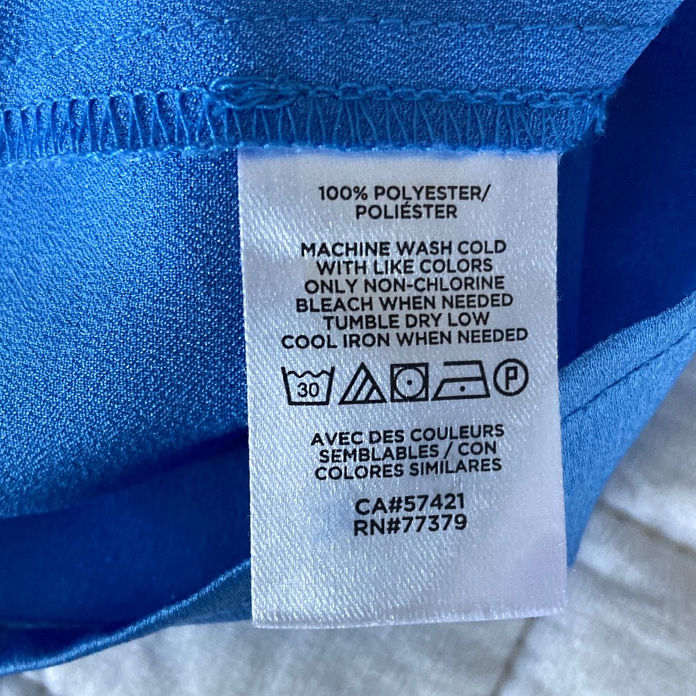 Ann Taylor Vibrant Blue Sleeveless Blouse - Picture 6 of 6